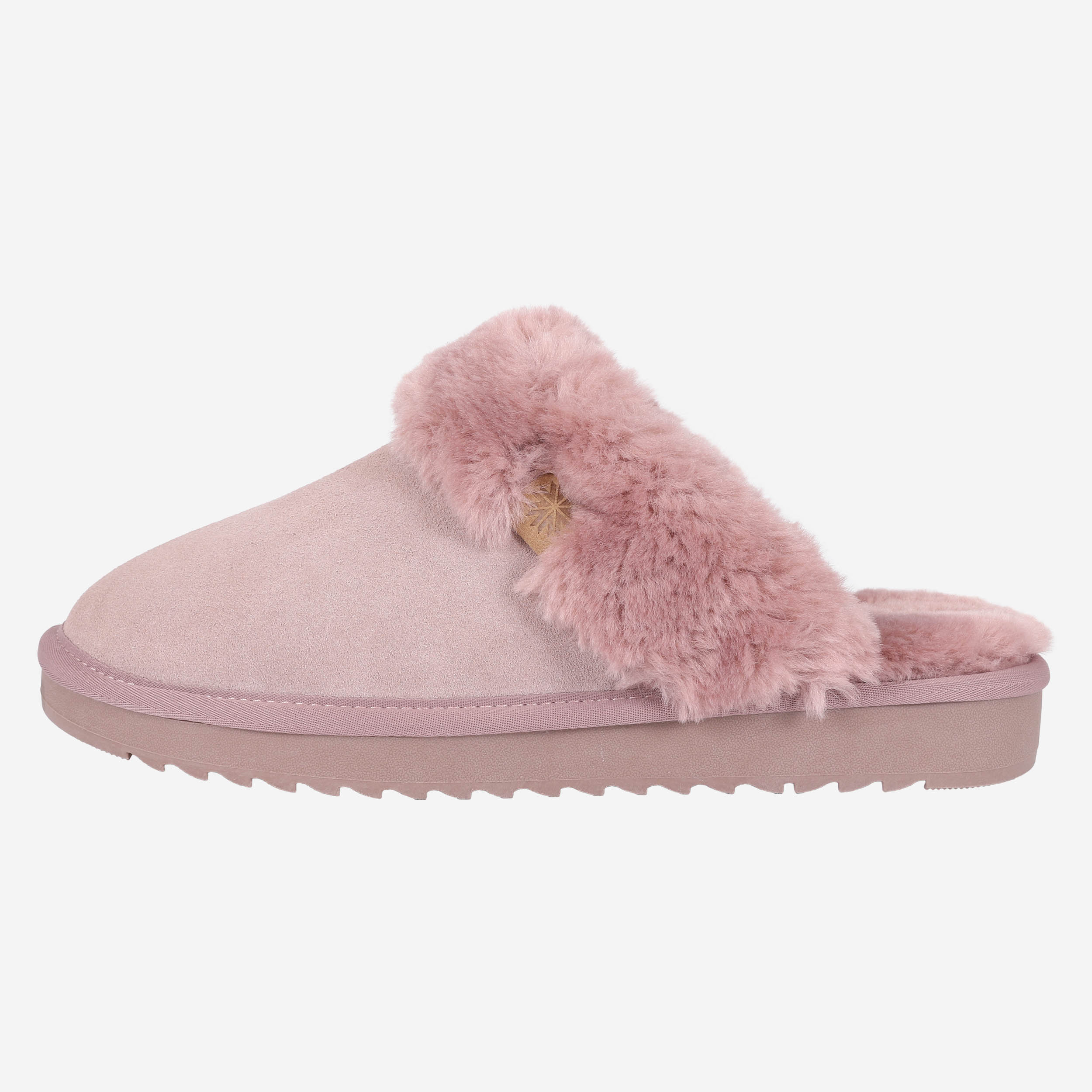 natthagi-pink-suede-slippers-iceland_506.jpeg